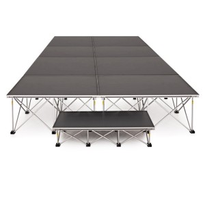 SCÈNE/ ESTRADE 8 M²